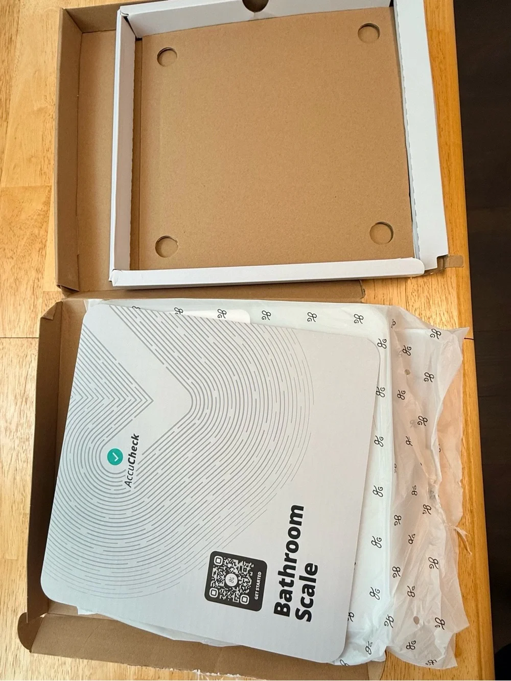 AccuCheck Glass Bathroom Scale in White
